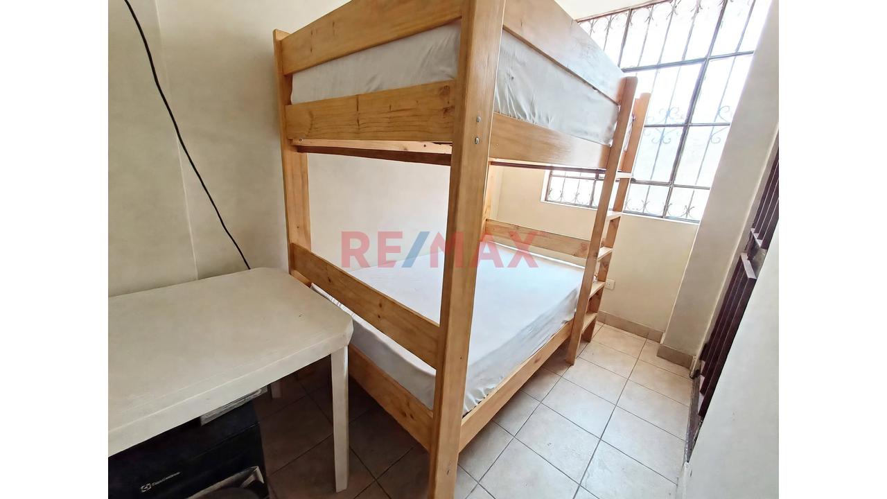 Venta Departamento En 1Er Piso El Golf De Huamnpani - 16