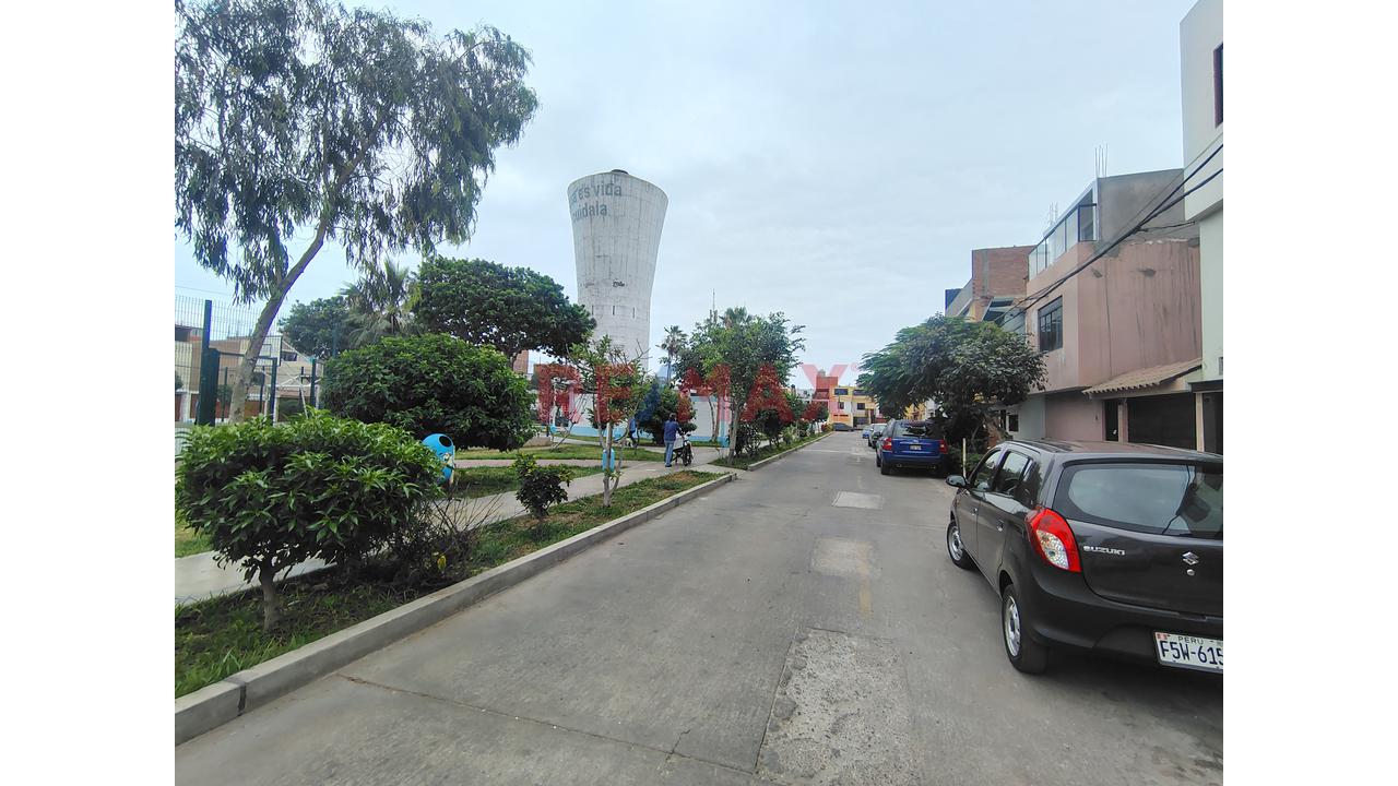 Casa/Departamento En Primer Piso, Frente A Parque, Con Cochera Incluida Y Excelente Ubicación En La Perla, Limite Con San Miguel. - 19