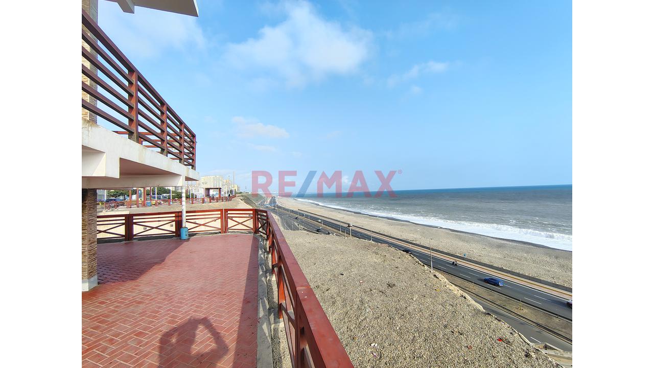 Casa/Departamento En Primer Piso, Frente A Parque, Con Cochera Incluida Y Excelente Ubicación En La Perla, Limite Con San Miguel. — foto 7