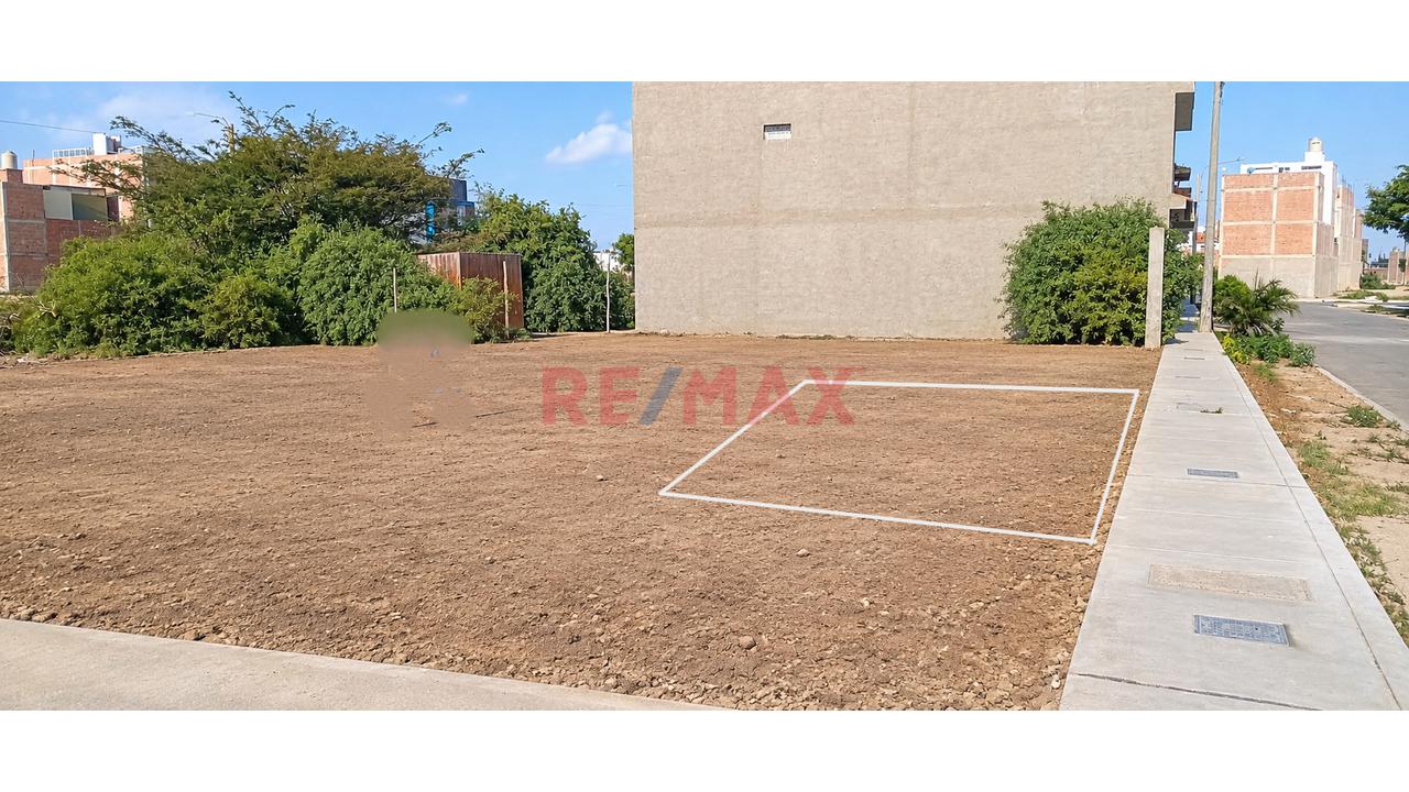 Vendo Terreno De 120 M2, Frente A Parque, En Urb. Villa Los Sauces, Pimentel, Chiclayo — foto 3