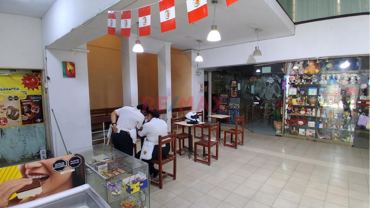 💰 Tda 10 En Alquiler Interior Centro Comercial Plaza Piura - 3