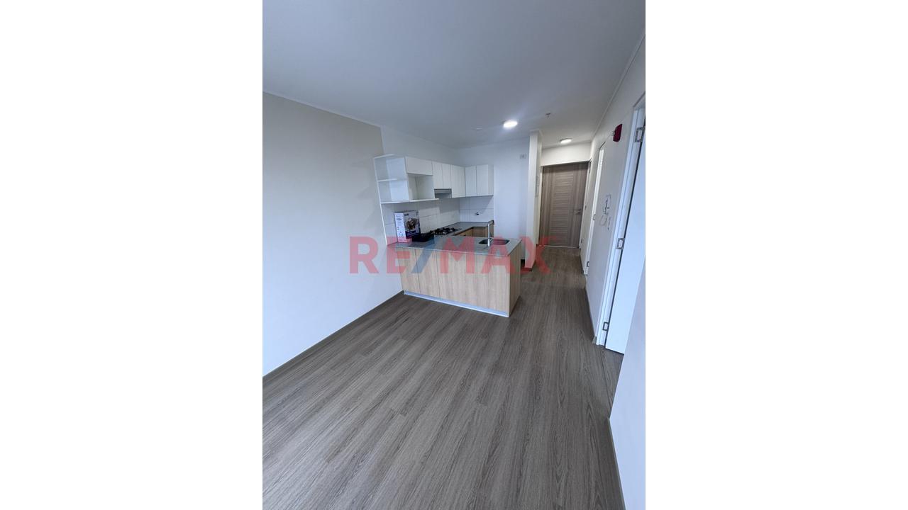 Alquiler Departamento De Estreno 47 M² | Piso 37 | San Isidro - 1