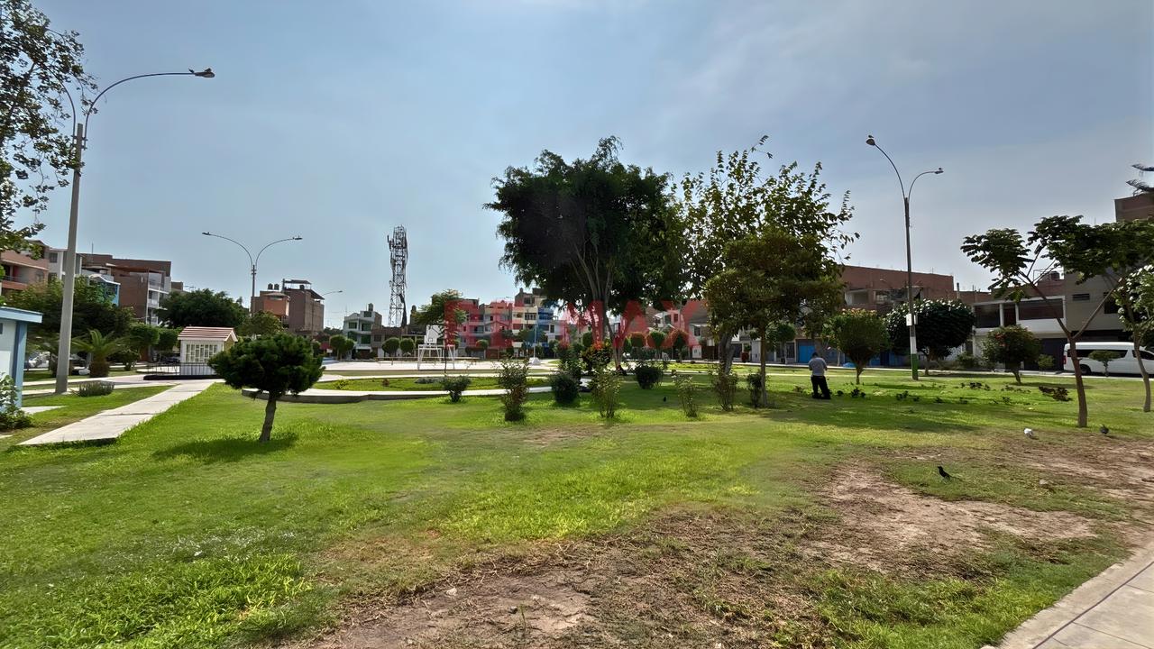 Local Comercial De 114 M² Con Luz Trifásica – En Estreno - Ideal Para Negocio, Academia, Gimnasio O Almacén — foto 12