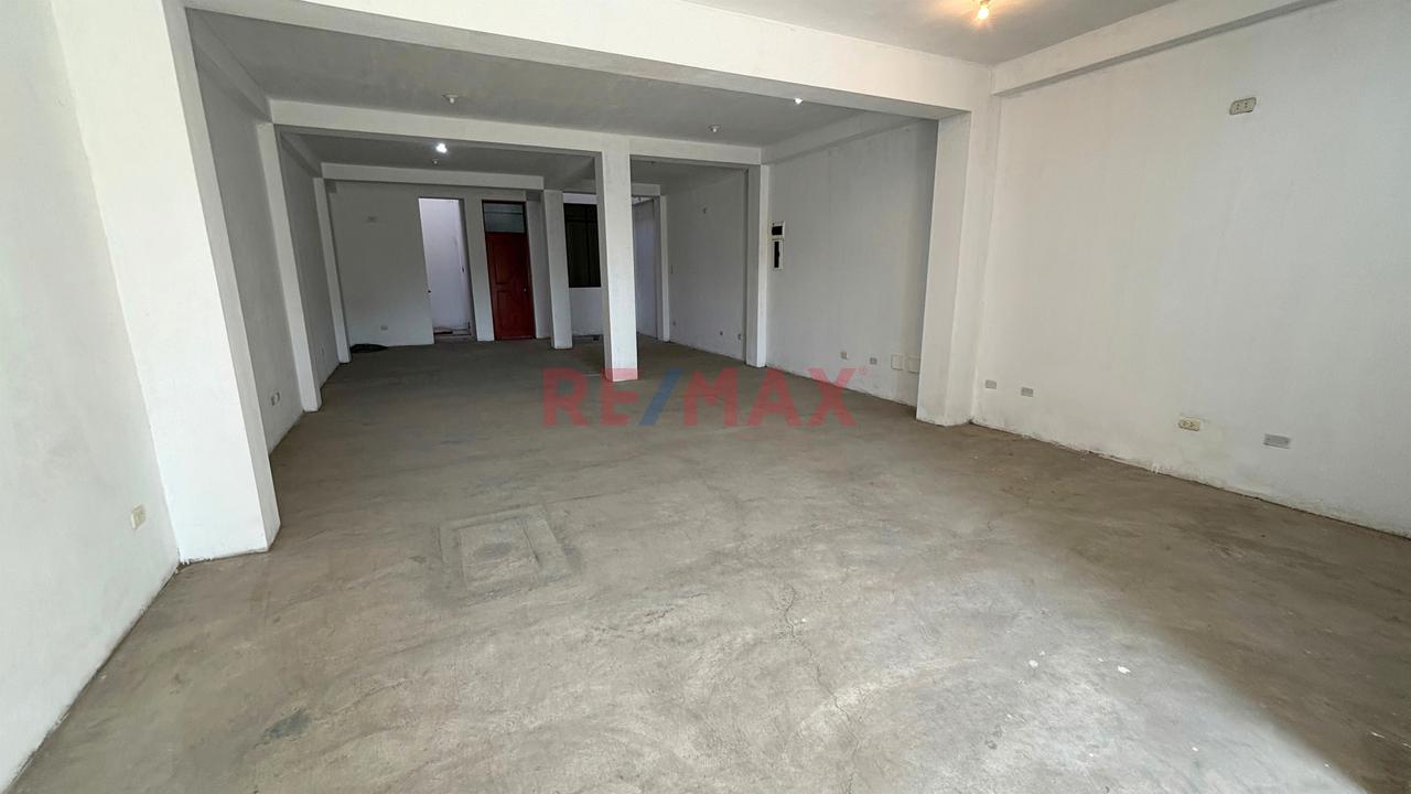 Local Comercial De 114 M² Con Luz Trifásica – En Estreno - Ideal Para Negocio, Academia, Gimnasio O Almacén — foto 8