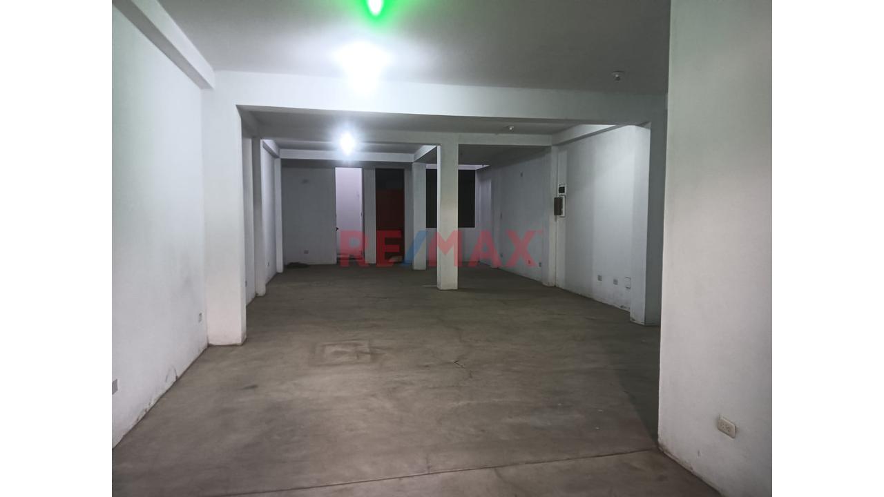 Local Comercial De 114 M² Con Luz Trifásica – En Estreno - Ideal Para Negocio, Academia, Gimnasio O Almacén - 2