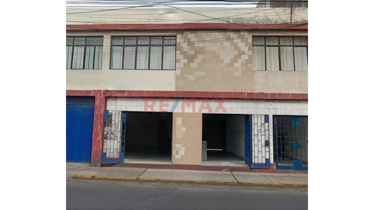 Buscas Casa Comercial Amplia Grande De 380 Con 12 De Fachada Para Negocio? Aqui! — foto 5