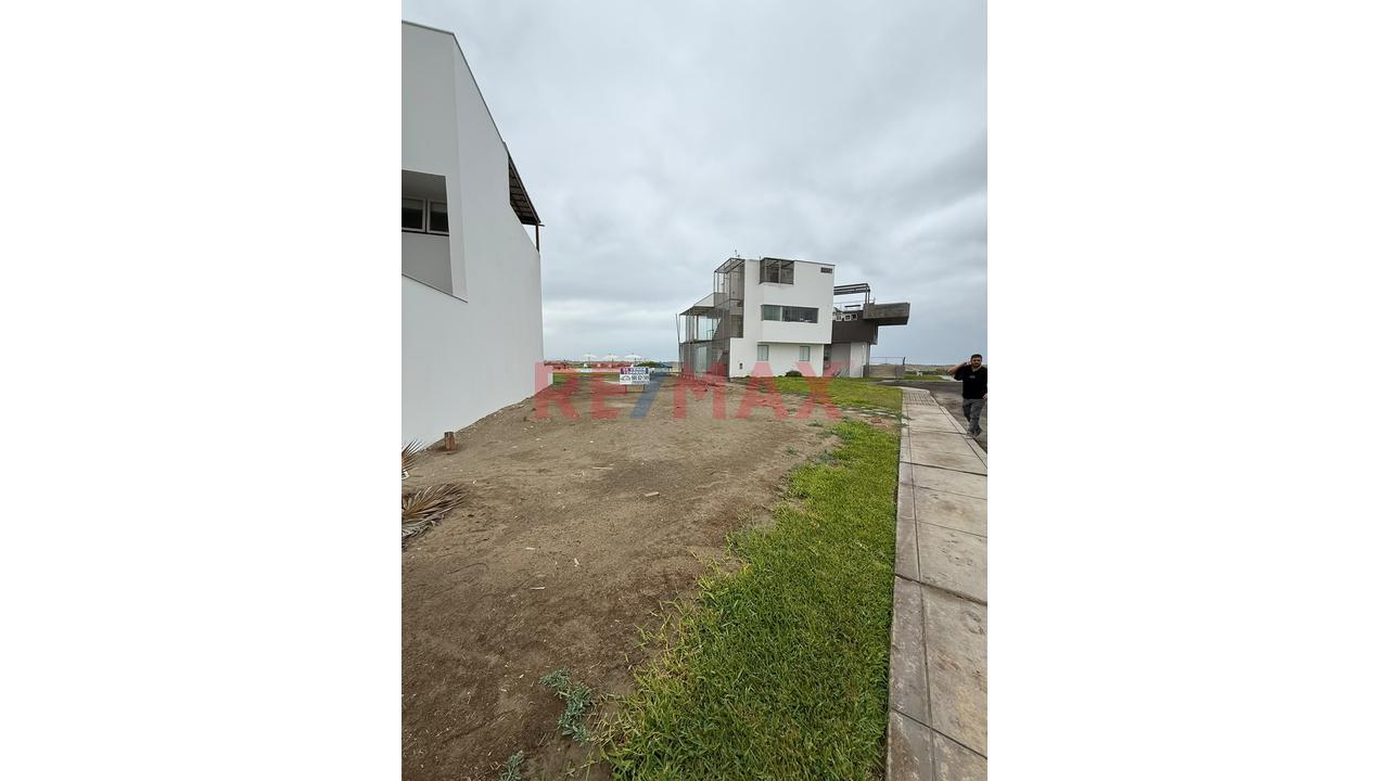 Venta Terreno Las Terrazas De Sarapampa - 1