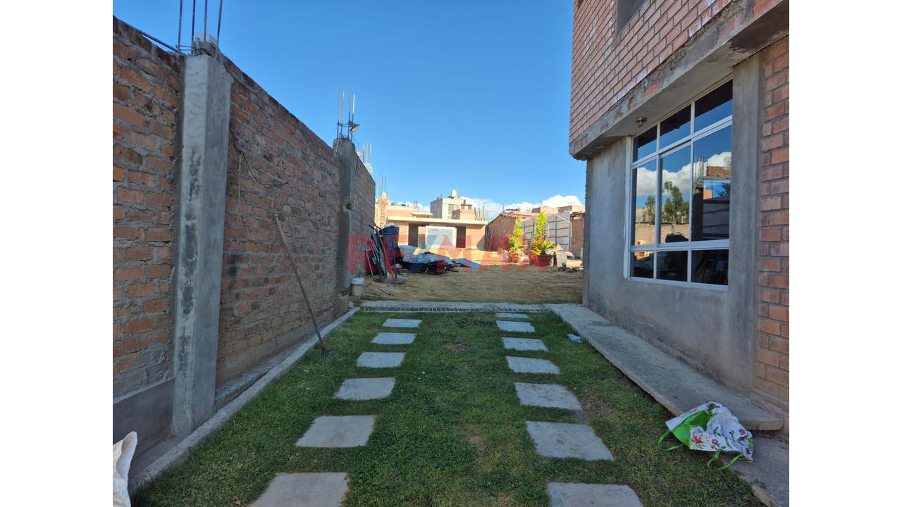 Terreno De 865.10 M² En Alquiler – Chupaca - 2