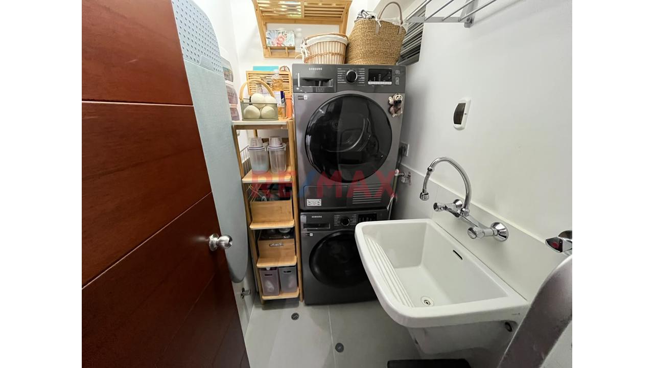 Departamento En Venta En Barranco – Límite Con Miraflores | Piso 14 | 3 Dormitorios - 8