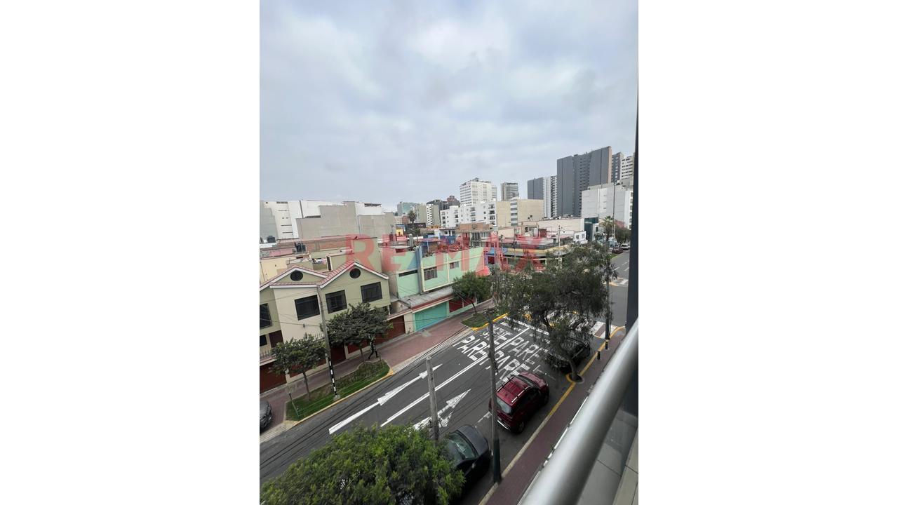 Flat Miraflores Piso 4 En Venta! 122.20 M² Totales | Cochera + Depósito! Precio Negociable - 12