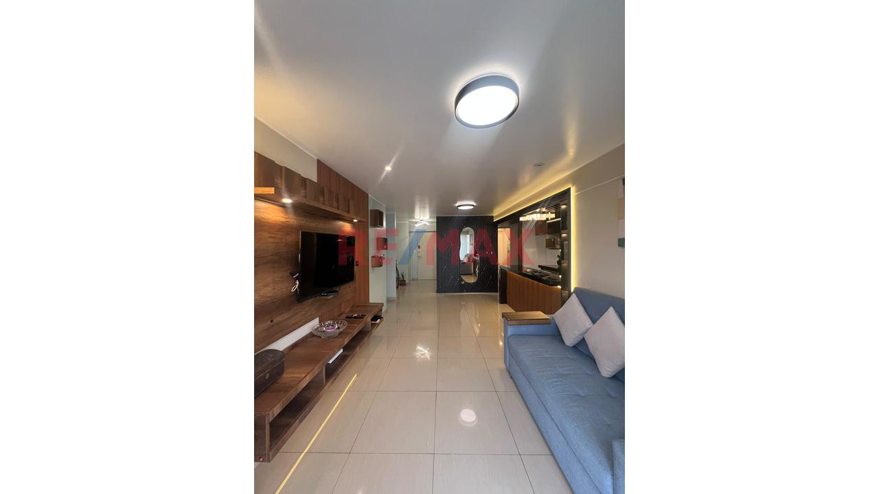 Flat Miraflores Piso 4 En Venta! 122.20 M² Totales | Cochera + Depósito! Precio Negociable - 8