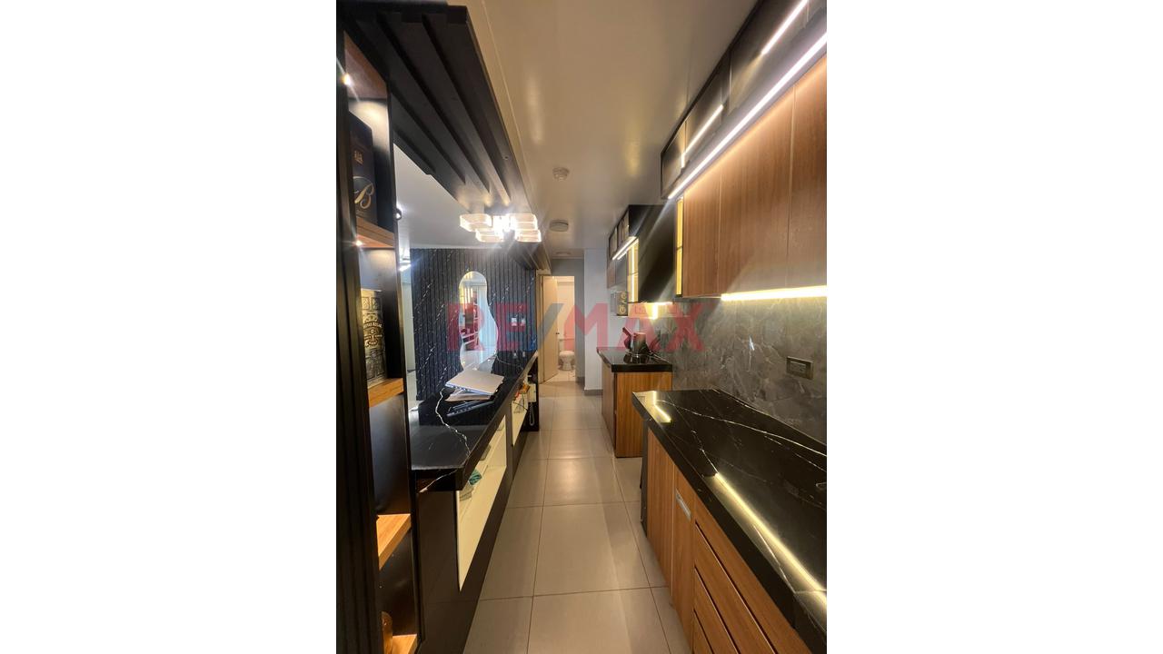Flat Miraflores Piso 4 En Venta! 122.20 M² Totales | Cochera + Depósito! Precio Negociable - 16
