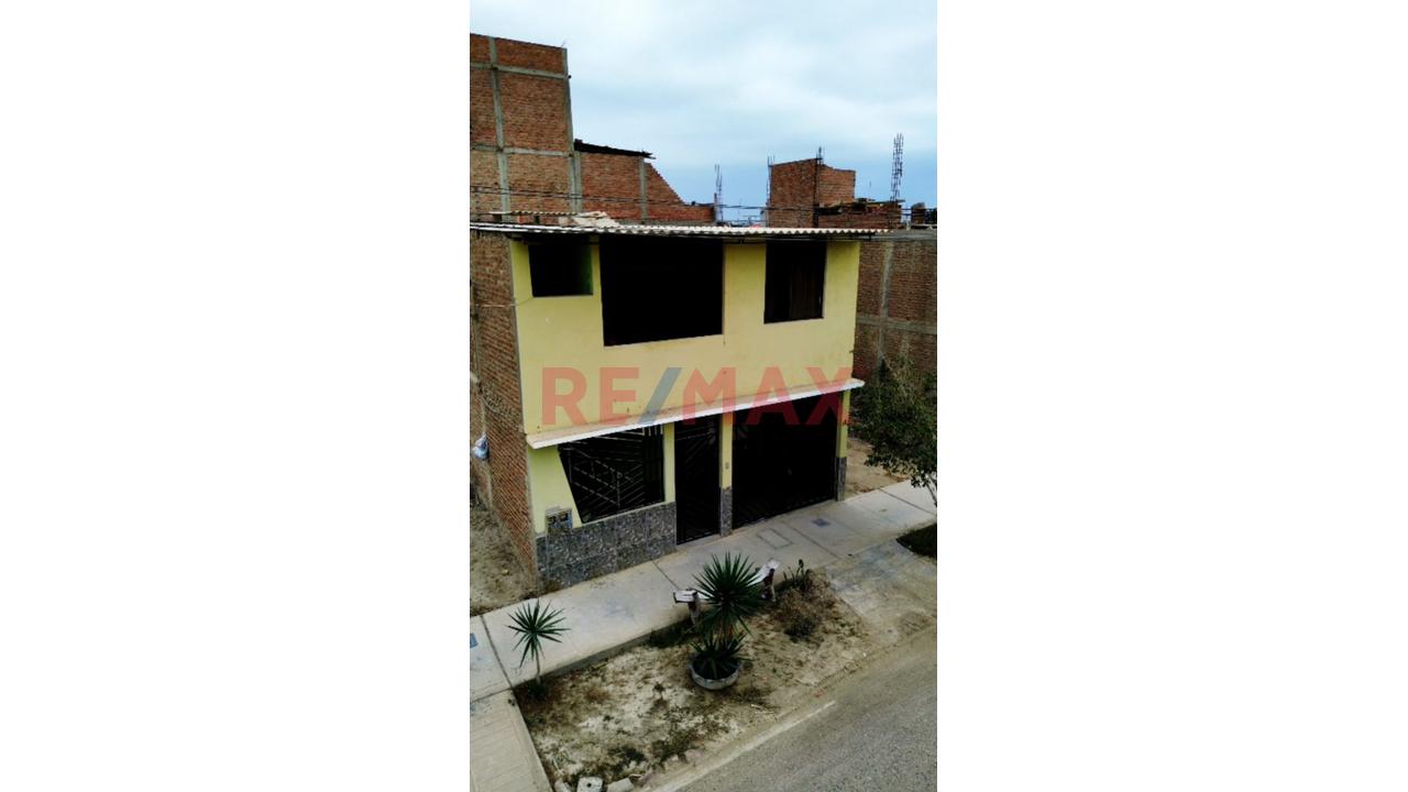 🔥Gran Oportunidad😮 Se Vende Casa 📮 Urb. Casuarinas V Etapa - 5