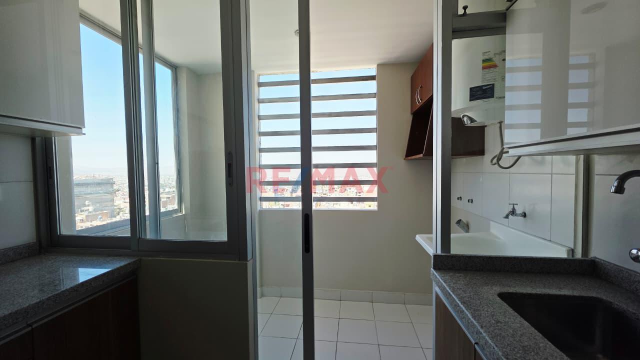 ✨ ¡Departamento Flat Totalmente Remodelado En Venta Alameda Salaverry!✨ - 8