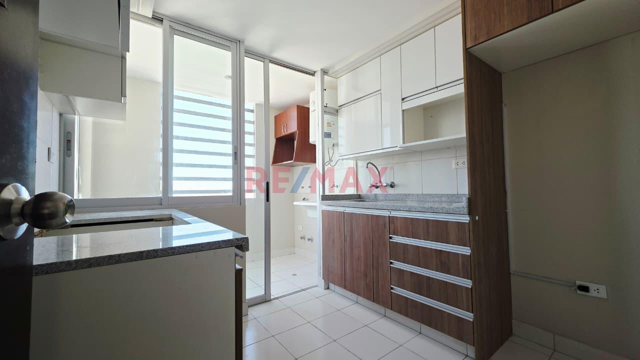 ✨ ¡Departamento Flat Totalmente Remodelado En Venta Alameda Salaverry!✨ - 9