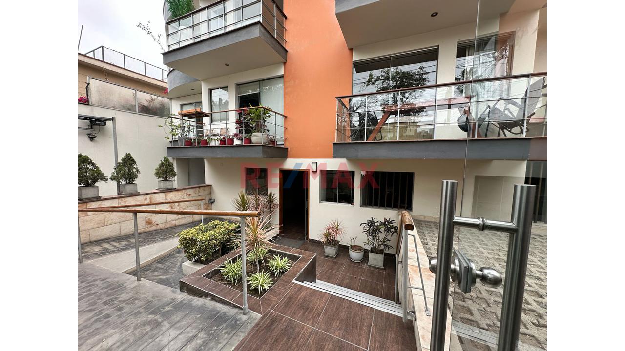 Se Alquila Amplio Departamento De 120 M² En Urbanización Chama, Santiago De Surco – S/ 3,200 - 6