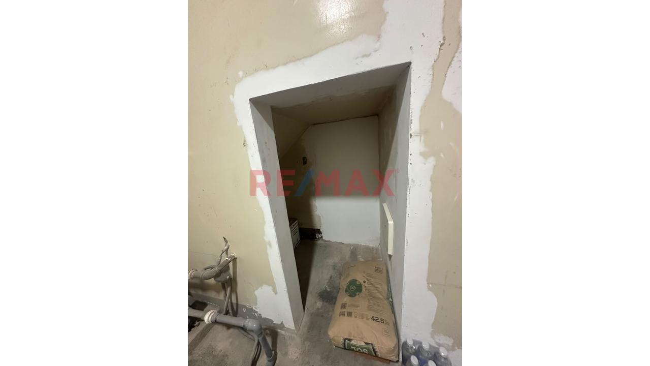 Local Comercial En Alquiler - En Grifo, Ubicacion Estrategica, Santa Anita - 2
