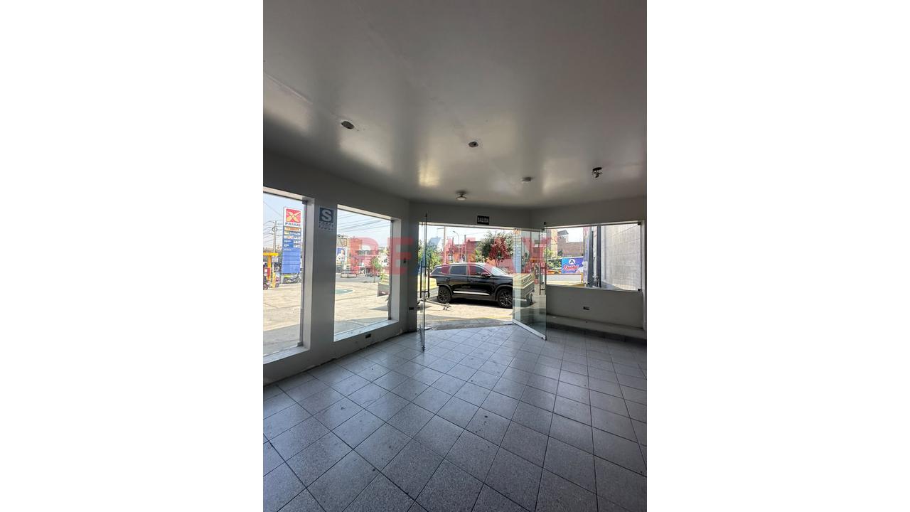Local Comercial En Alquiler - En Grifo, Ubicacion Estrategica, Santa Anita - 8