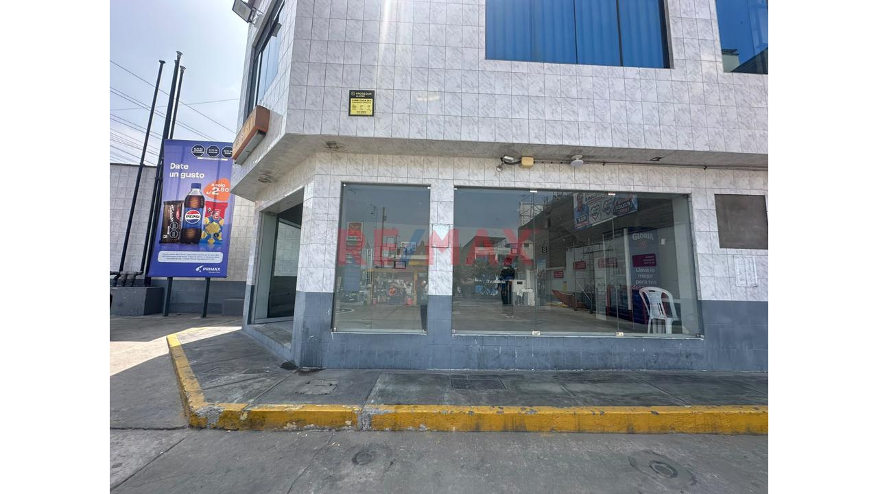 Local Comercial En Alquiler - En Grifo, Ubicacion Estrategica, Santa Anita - 5