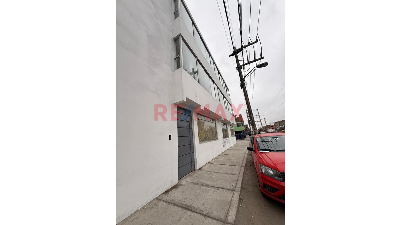 Alquiler De Local Comercial En Esquina – 3 Niveles, 412 M² – Smp - 4