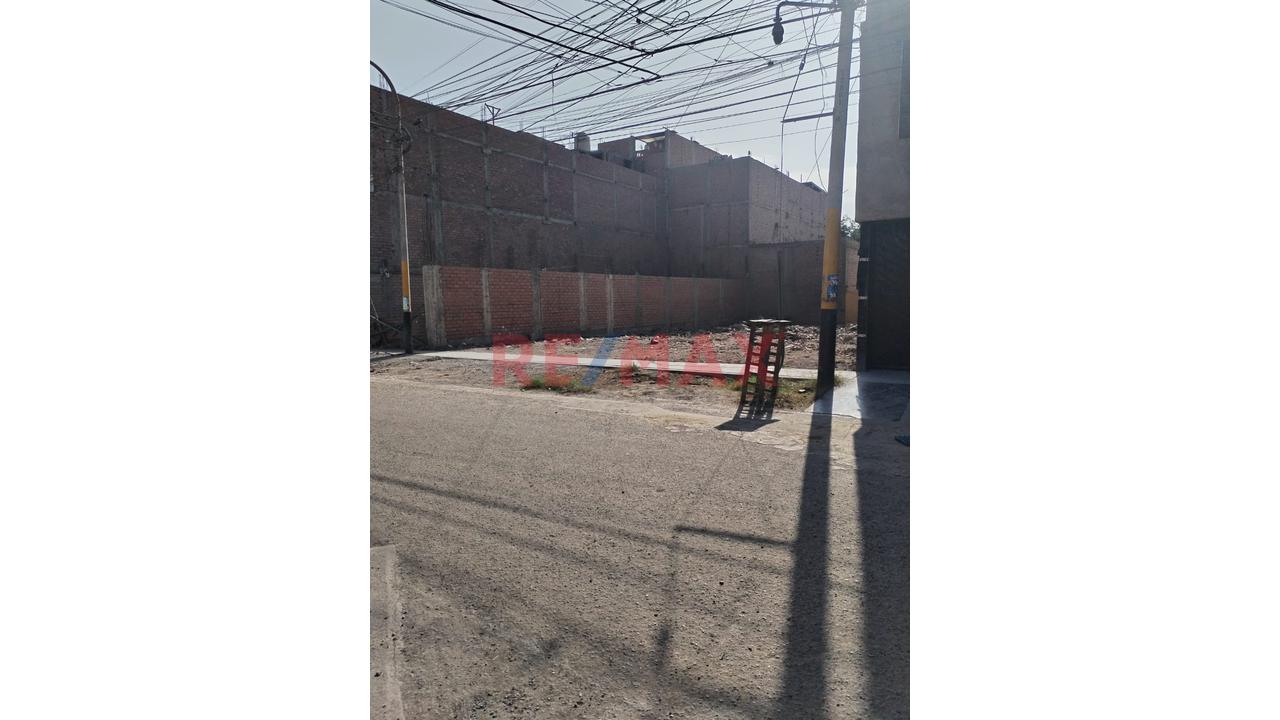 Ocasion : Terreno En Venta En Urb. Residencial Lucyana - Carabayllo - 7
