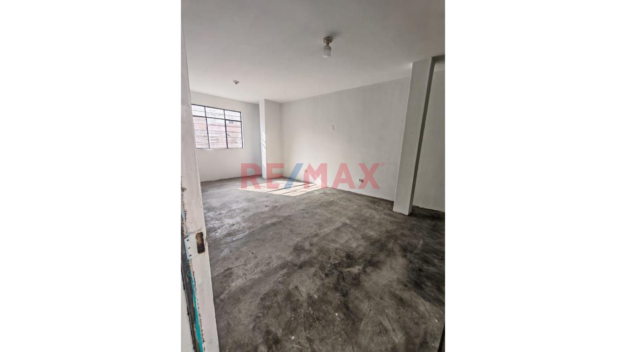 Alquiler De Departamento 2Do Piso - El Agustino - 9