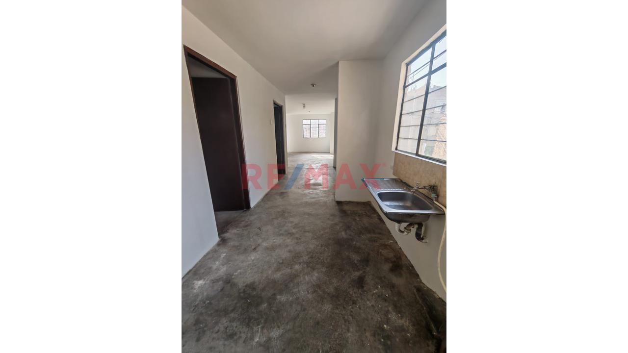 Alquiler De Departamento 2Do Piso - El Agustino - 4