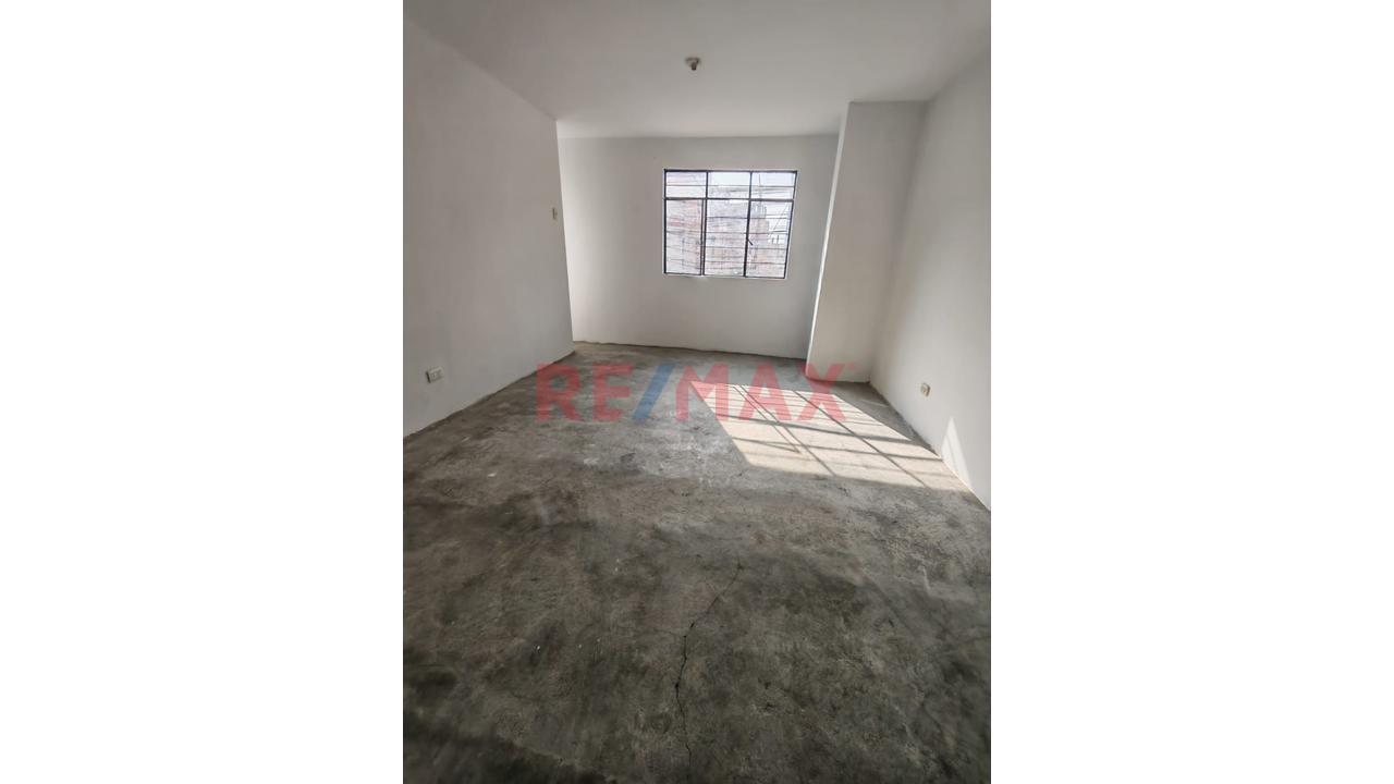Alquiler De Departamento 2Do Piso - El Agustino - 12