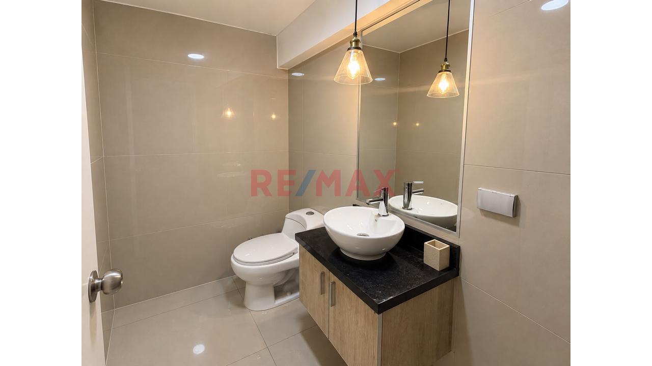 Departamento En Alquiler En Surquillo - 4