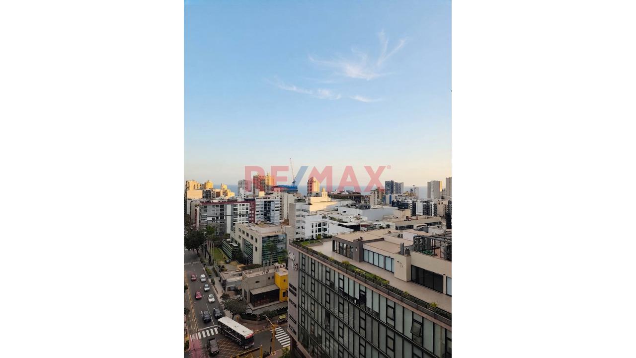 Se Vende Departamento Completamente Equipado  Con Cochera En Miraflores — foto 3