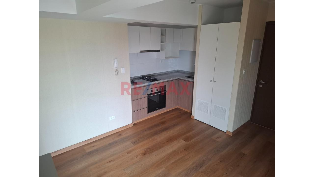 ¡Vive En El Corazon De La Ciudad ! Departamento En Alquiler - 5