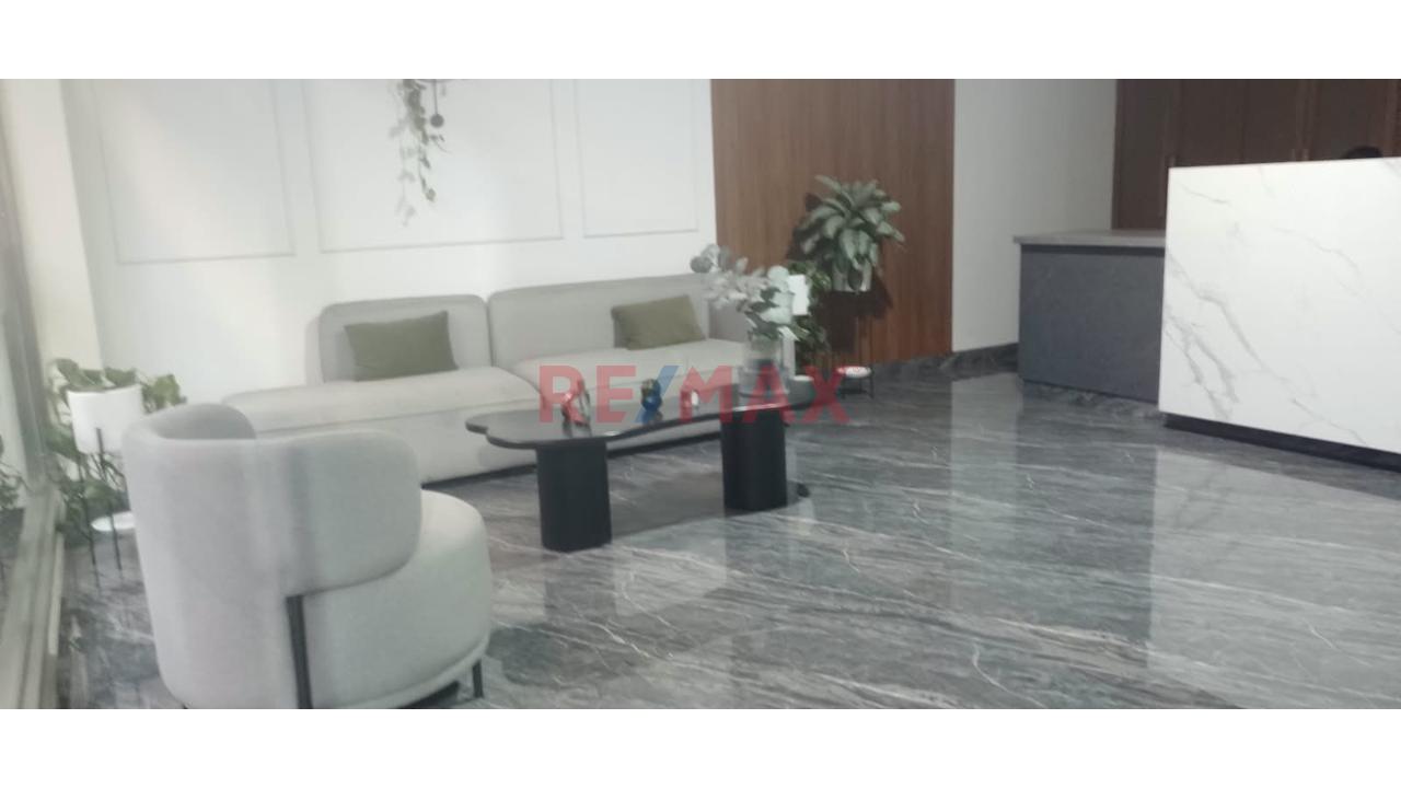 ¡Vive En El Corazon De La Ciudad ! Departamento En Alquiler - 2