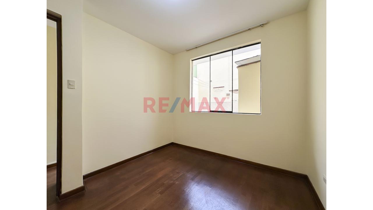 🏡 En Venta Departamento En Primer Piso – Santa Raquel, La Molina - 11