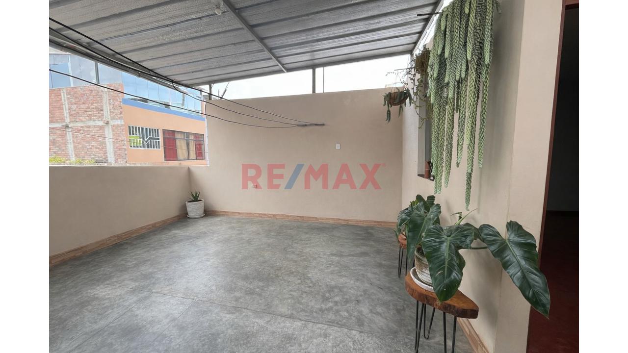 Venta Casa 3 Pisos Urb Villa Santa Maria - 8