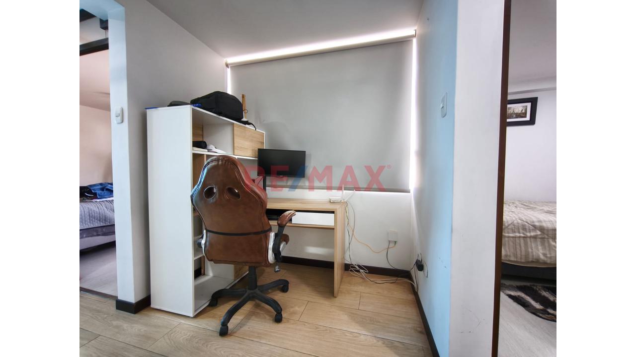 🏡✨ ¡Vive Con Estilo En Tahuaycani! | Amplio Departamento Con Ascensor Y Cochera - 18