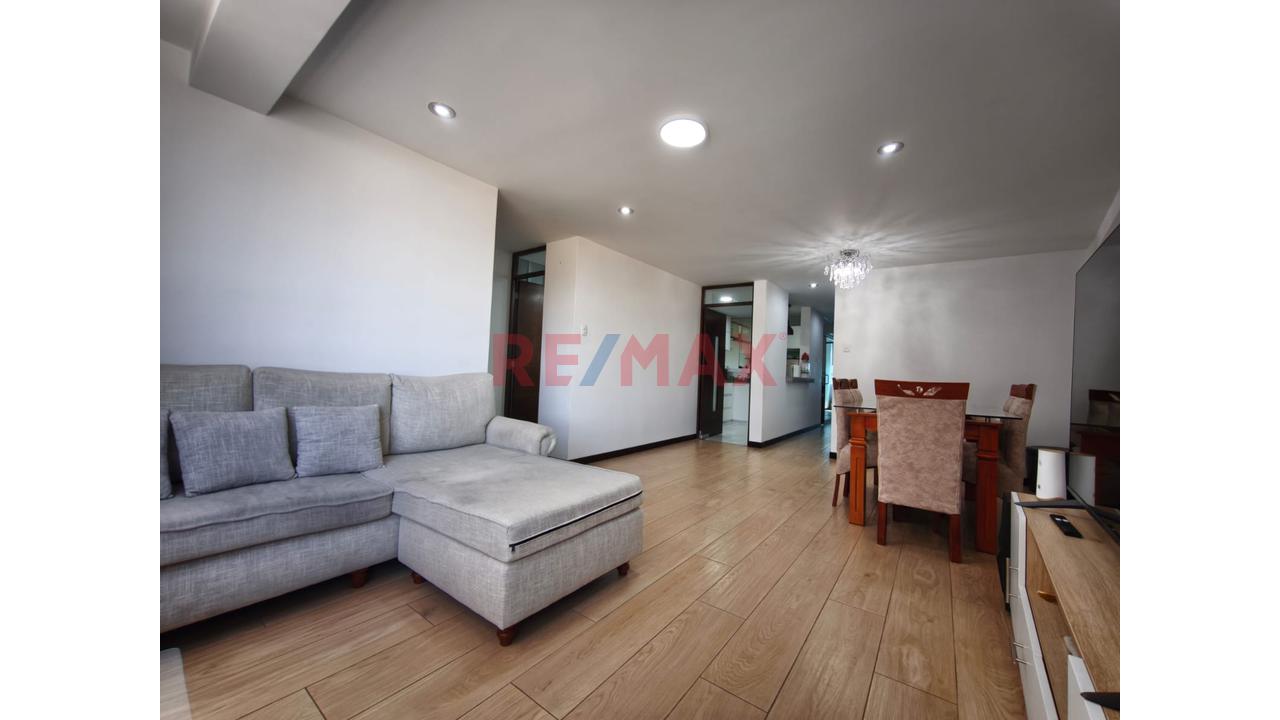 🏡✨ ¡Vive Con Estilo En Tahuaycani! | Amplio Departamento Con Ascensor Y Cochera - 5