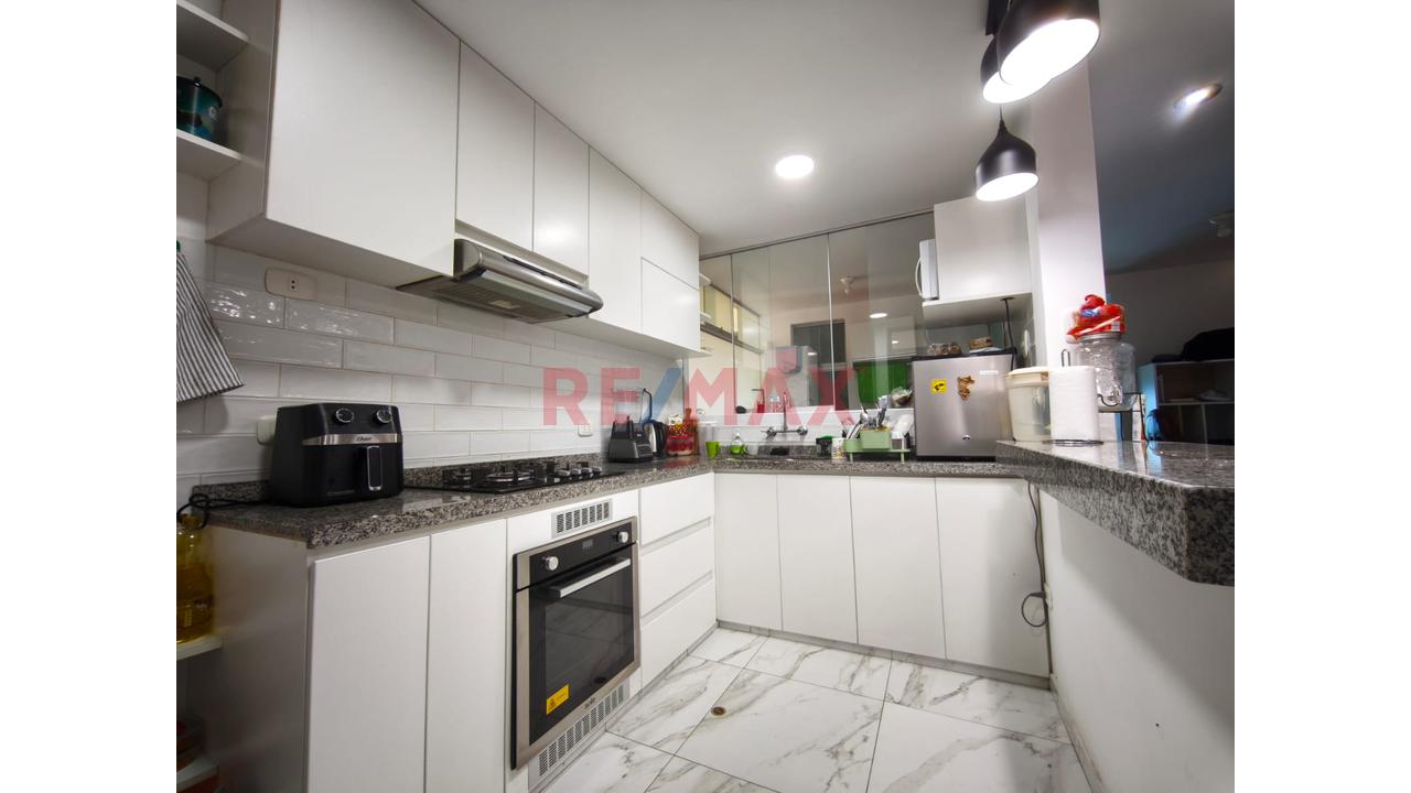 🏡✨ ¡Vive Con Estilo En Tahuaycani! | Amplio Departamento Con Ascensor Y Cochera - 6