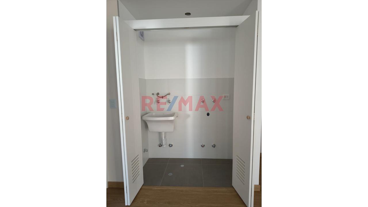 Alquiler De Depa De Estreno De 1 Dormitorio En Lince — foto 8