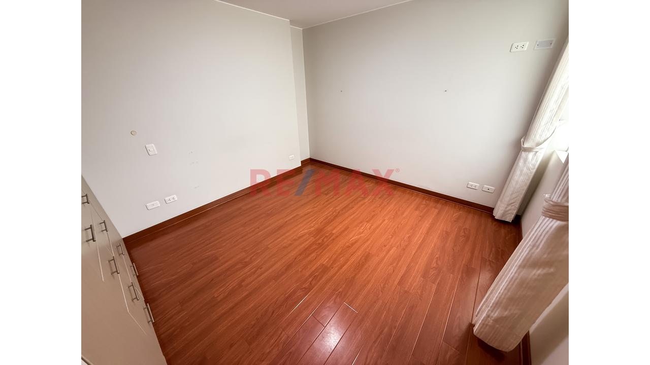Alquiler Departamento En Surquillo - 11