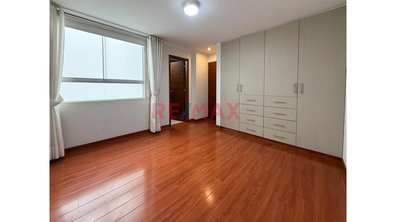 Alquiler Departamento En Surquillo - 16