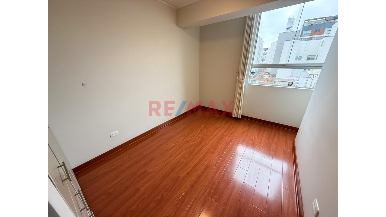 Alquiler Departamento En Surquillo - 4