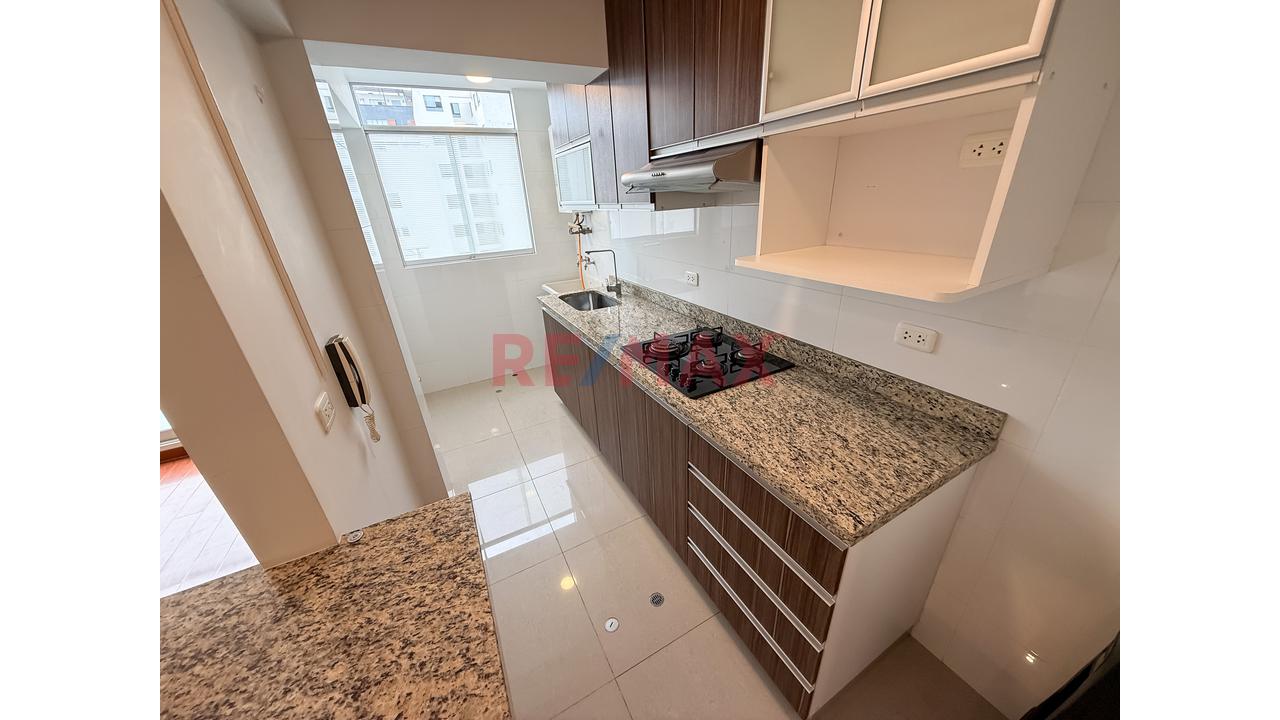 Alquiler Departamento En Surquillo - 18