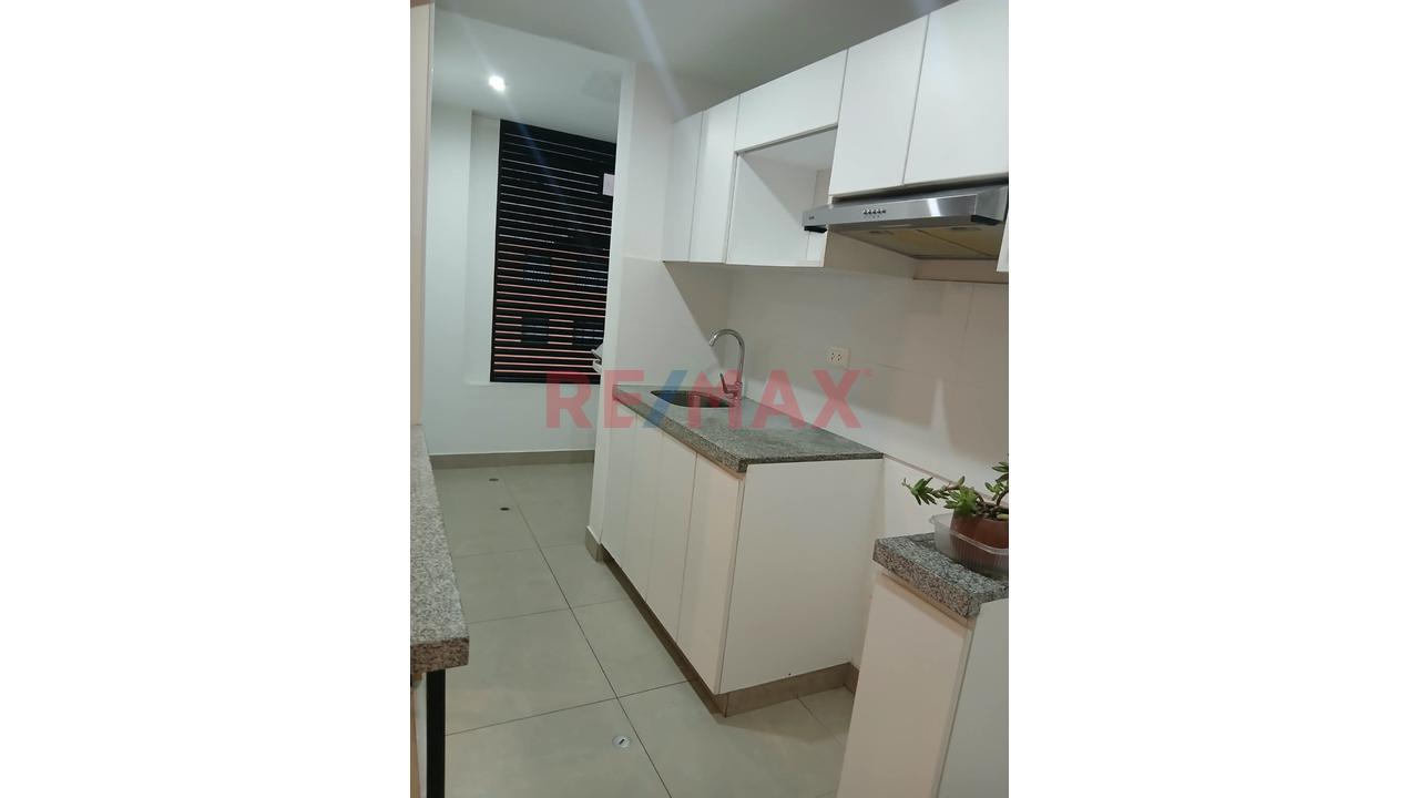 🏡 ¡Alquiler De Departamento En Chorrillos – S/ 1,750!  📍 Mariscal Castilla 565 – Edificio Almare | Dpto. 502 - 6