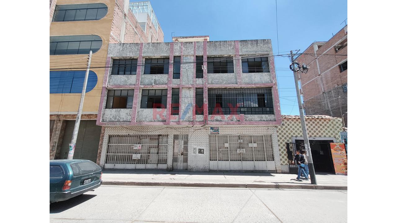 🏢 El Terreno Que Tu Inversión Estaba Buscando En Huancayo - 1