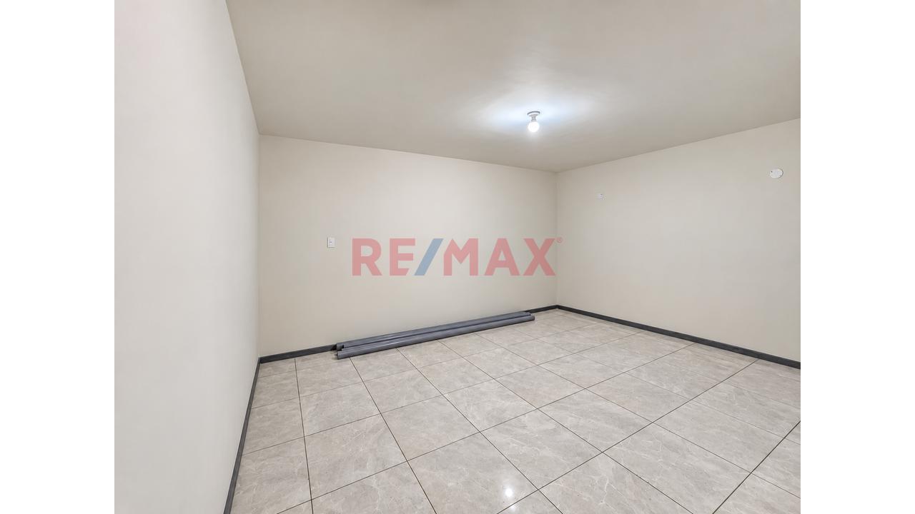 Alquiler De Local Comercial – Calle Otero | Centro De Arequipa — foto 6