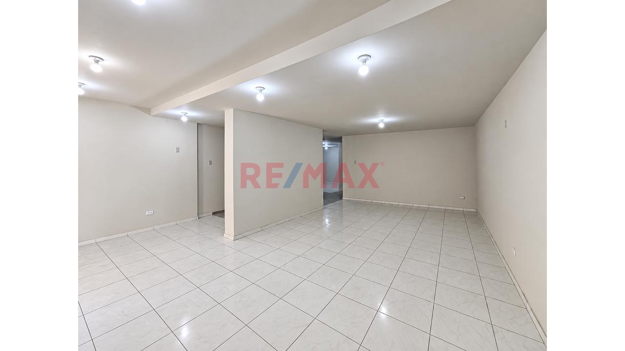 Alquiler De Local Comercial – Calle Otero | Centro De Arequipa — foto 7