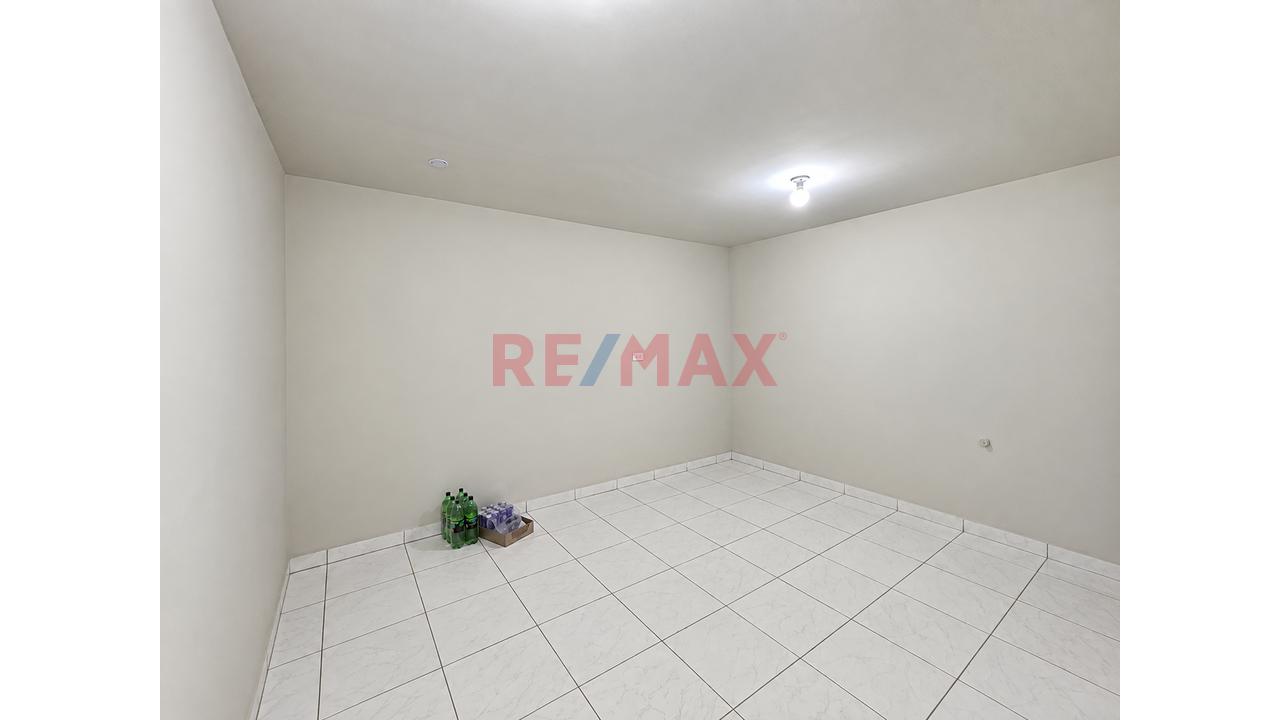 Alquiler De Local Comercial – Calle Otero | Centro De Arequipa — foto 5
