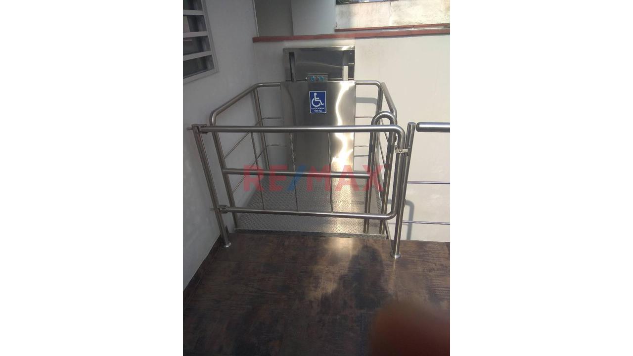 Triplex En Pueblo Libre: Amplitud, Privacidad Y Espacios Para Disfrutar En Familia — foto 8
