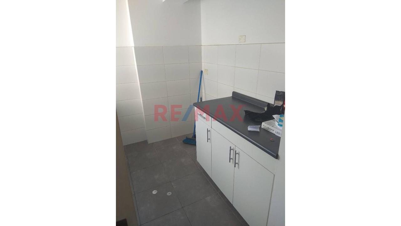 Triplex En Pueblo Libre: Amplitud, Privacidad Y Espacios Para Disfrutar En Familia — foto 6