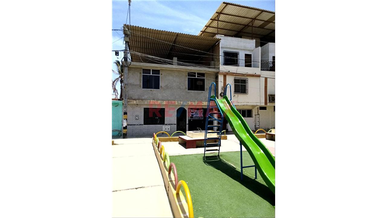 Casa De 2 Pisos En Venta A Pocos Minutos De Centro Civico , Minsa, Frente A Parque Pariñas Talara